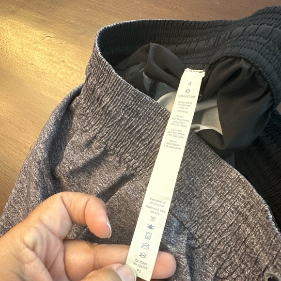 Lululemon Spring Break Away Short 4-way Stretch 3"
Heather Lux Multi Black - Picture 6 of 7